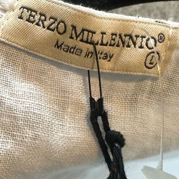 Terzo Millennio White Embroidered Linen Tunic Top L (new) - Picture 6 of 7